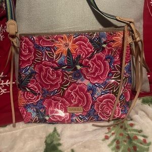 Consuelo medium size with long strap